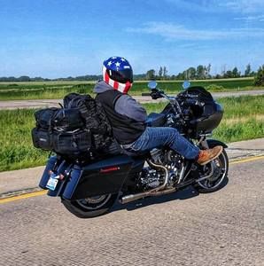 Meet your Posher, Cole